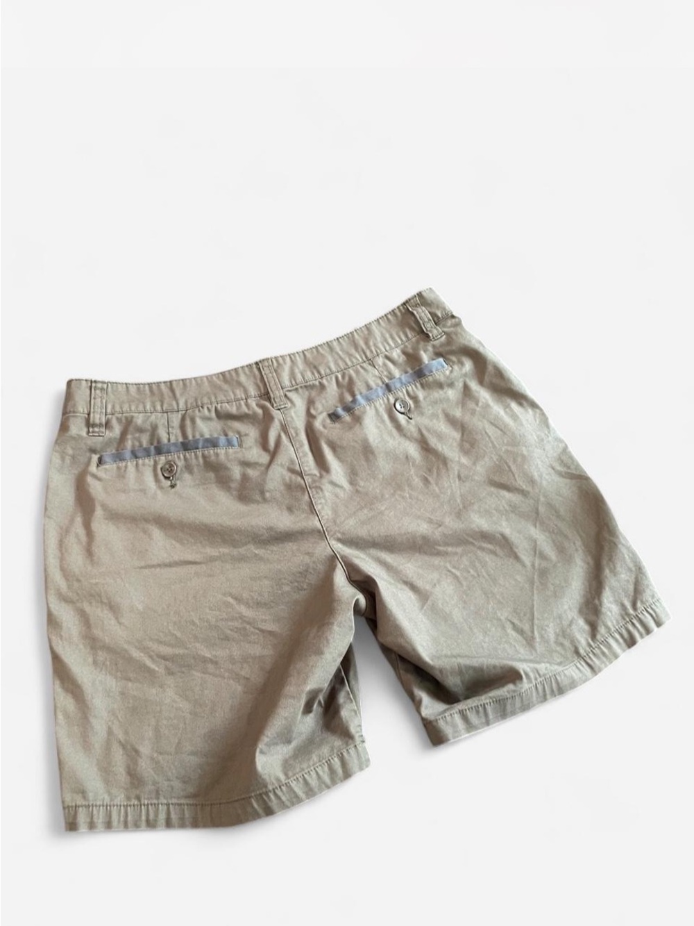 Shorts - Picture 2 of 5